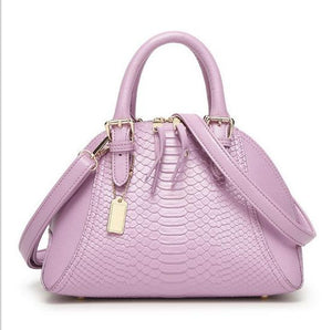 New leather seashell Handbag